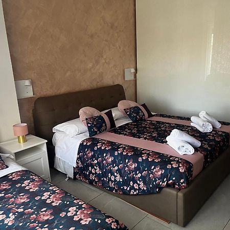 Albachiara Suite Rooms Bologna Exteriör bild